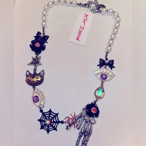NWT Betsey Johnson Halloween Necklace Rare